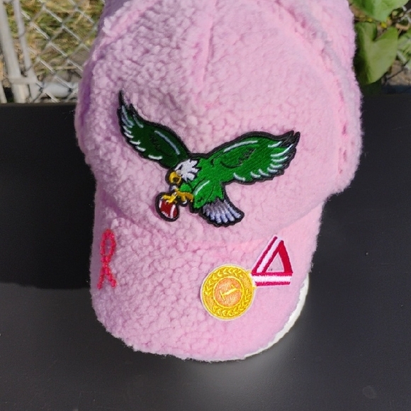 Stacy Adams Pink Fleece Hat with Embroidered Eagle main image 6